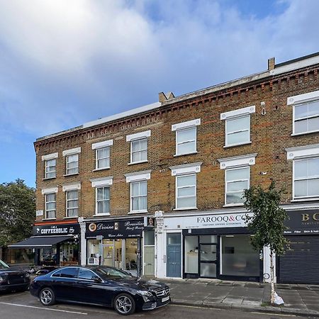Flat In Queens Park Лондон Екстериор снимка