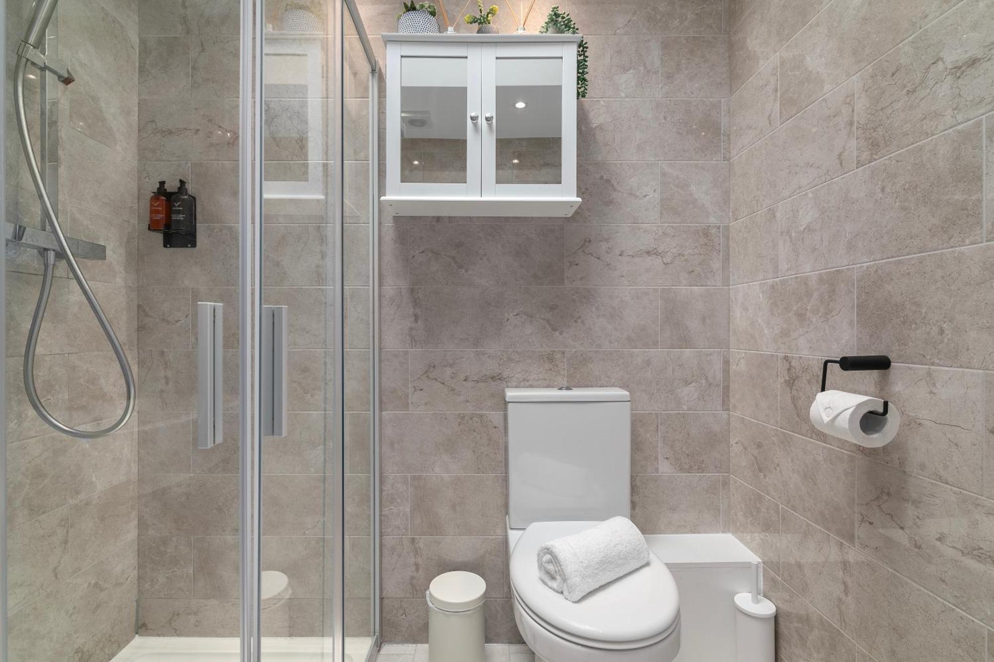 Flat In Queens Park Лондон Екстериор снимка