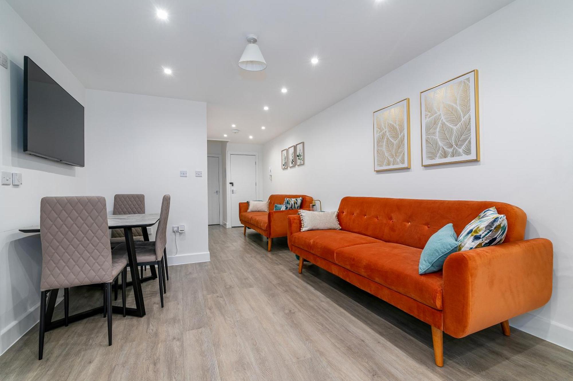 Flat In Queens Park Лондон Екстериор снимка